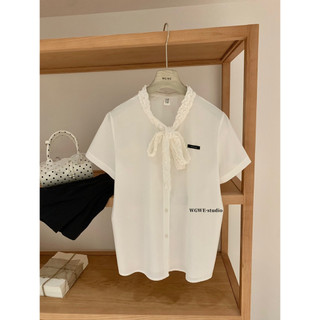𝐏𝐡𝐢𝐞𝐧 𝐖𝐆𝐖𝐄 | W8950 Áo Sơ Mi Thô Cổ Bèo Cộc Tay Màu Trắng