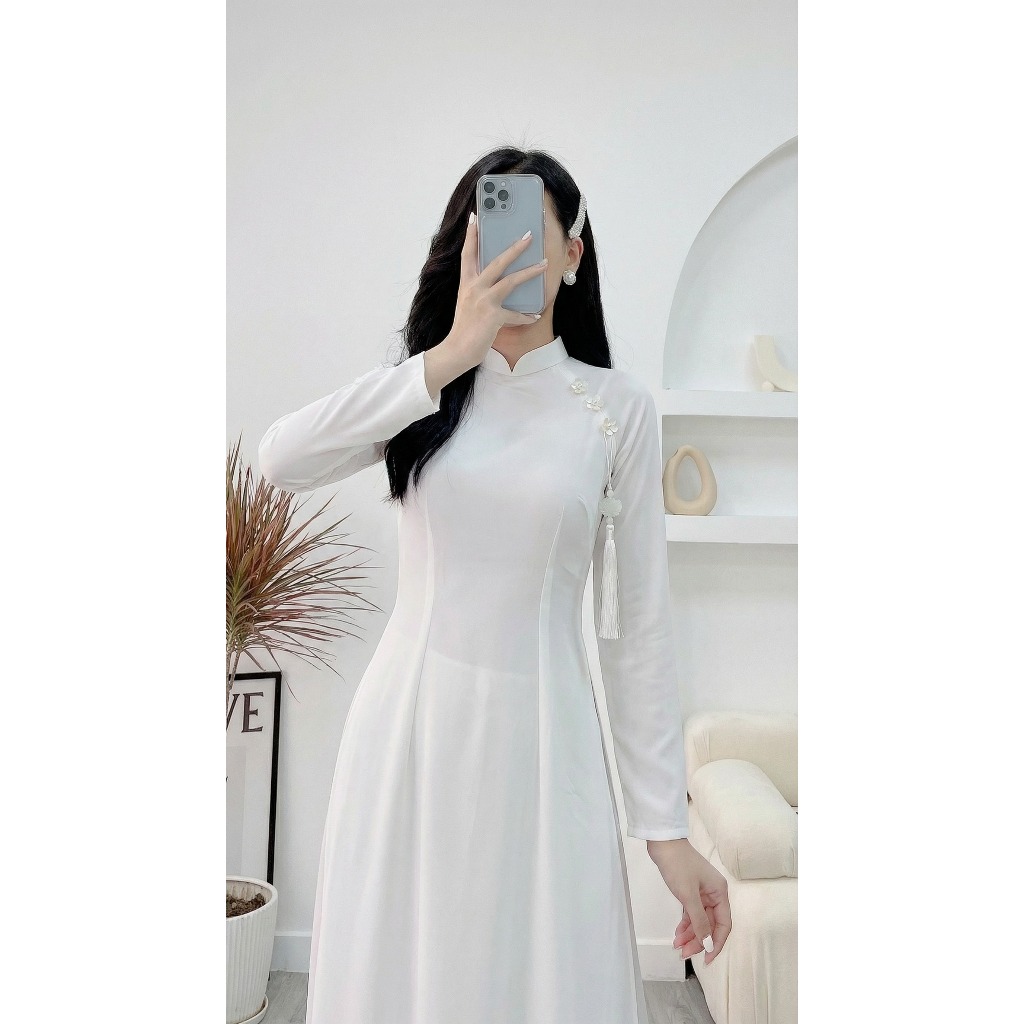 Áo Dài Trắng Lụa Mỹ Đính Hoa Nhài & Tua Rua Tinh Tế Thanh Lịch Cho Kỷ Yếu Và Đám Cưới Kèm Quần Lụa Truyền Thống T1595G