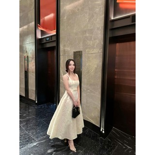 RABBIT CHIC - Váy 2 dây phối họa tiết hoa ren chiết eo ôm dáng