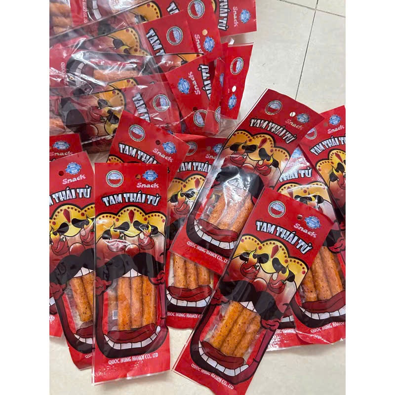 Snack Tam Thái Tử Dưa Hấu Đỏ Làm Từ Bột Mì, Đồ Ăn Vặt Cổng Trường