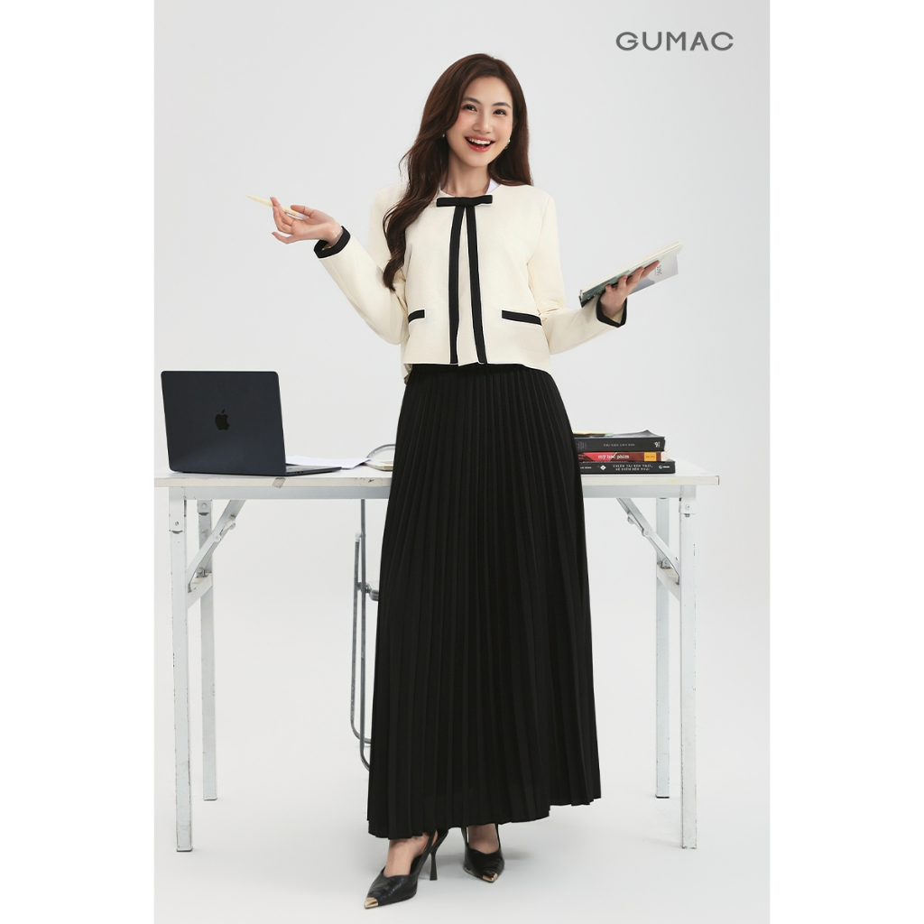 Chân Váy Dập Li GUMAC Kiểu Rẽ Quạt Có Độ Xòe Rũ Tự Nhiên Trẻ Trung Dễ Phối VF12024