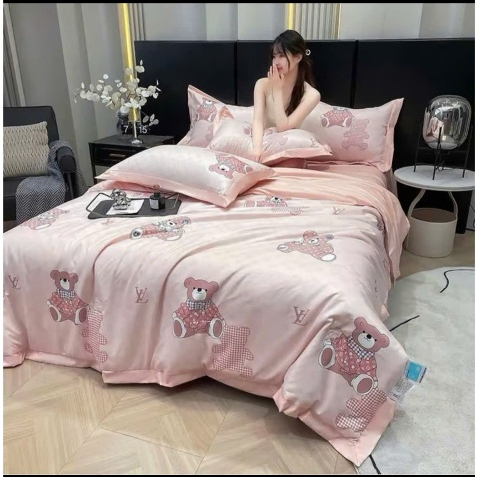 Bộ Chăn Ga Mùa Hè Lụa Thái 4 Món Cao Cấp Họa Tiết Hiện Đại – Mềm Lạnh, Tạo Điểm Nhấn Phòng Ngủ