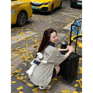 [Tặng Kèm Gấu] Áo phông thụng kẻ sọc cổ bẻ thêu chữ nổi tặng kèm gấu dáng dấu quần cá tính