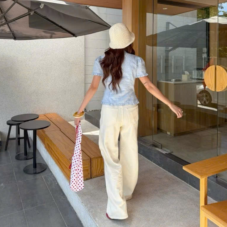 Sơ mi thô tay bèo phối cúc đỏ nổi bật, áo sơ mi nữ điệu đà TAM SM11