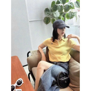 ÁO LEN DỆT KIM VÀNG CỔ ĐỨC THÊU NGỰA