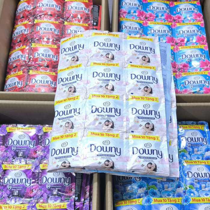 [Hàng Công Ty] Dây 10 Gói + Tặng 2 Gói Nước Xả Vải Downy Hương Nước Hoa Thơm Lâu Đủ Màu 18ml - Jron Beauty