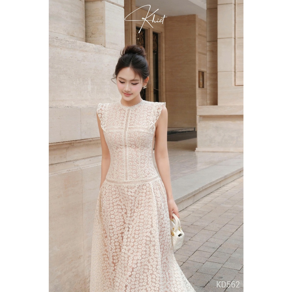 Đầm maxi dài ren hoa nữ tính, thiết kế phong cách tiểu thư nhẹ nhàng KD562
