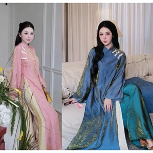 Áo dài cách tân chất voan tơ óng 4 tà đính khuy vải kèm quần lụa ống rộng đi lễ tết sang trọng truyền thống T1485G