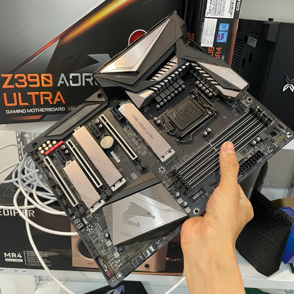 COMBO MÁY TÍNH Z390 Aorus Ultra/Asus Gaming I9 9900K 8C16T 5.0ghz