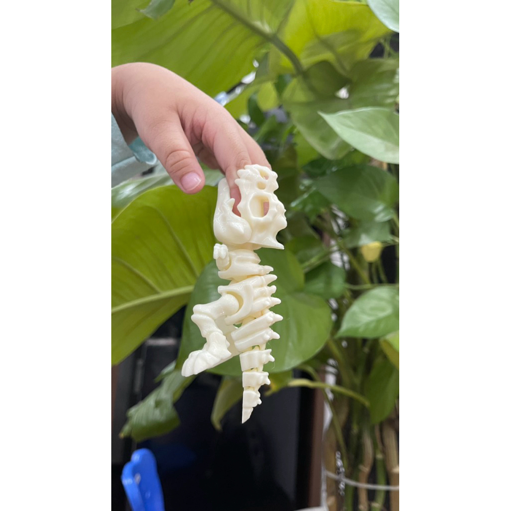 Khủng long cắn ngón tay in 3D-siêu ngầu