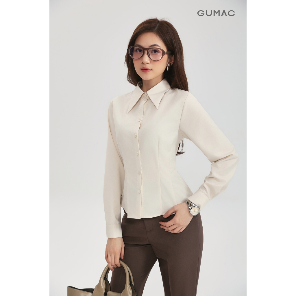 Áo sơ mi nữ form ôm vừa GUMAC đính nút xà cừ lai cong lượn tay dài có bo nẹp cửa tay AG03004