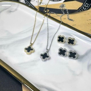 Set Van 2 chi  tiết dây chuyền và bông tai cỏ 4 lá đen sang trọng dây chuyền Titan nữ không gỉ đính đá kèm hộp đựng