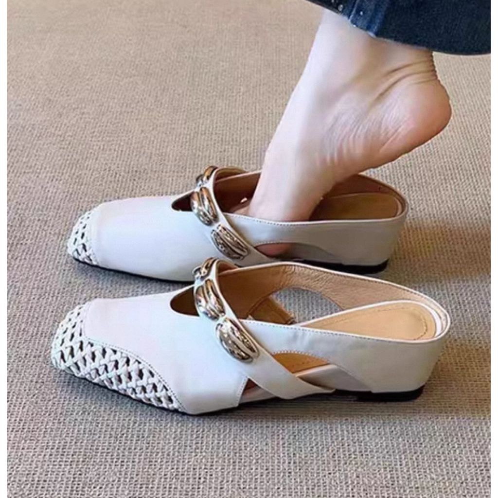 Giày nữ phong cách mũi vuông siêu mềm