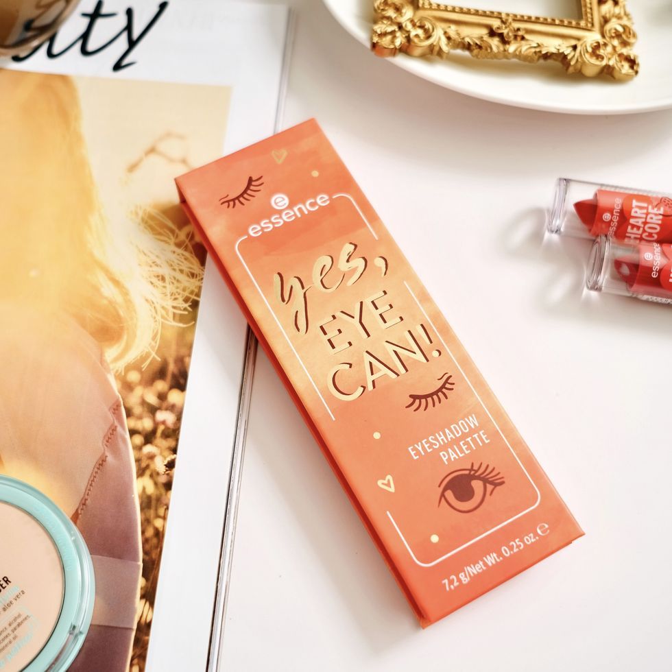 Bảng Mắt 8 Màu Essence Yes Eye Can Tone Ấm Nhẹ Dễ Phối 7.2g