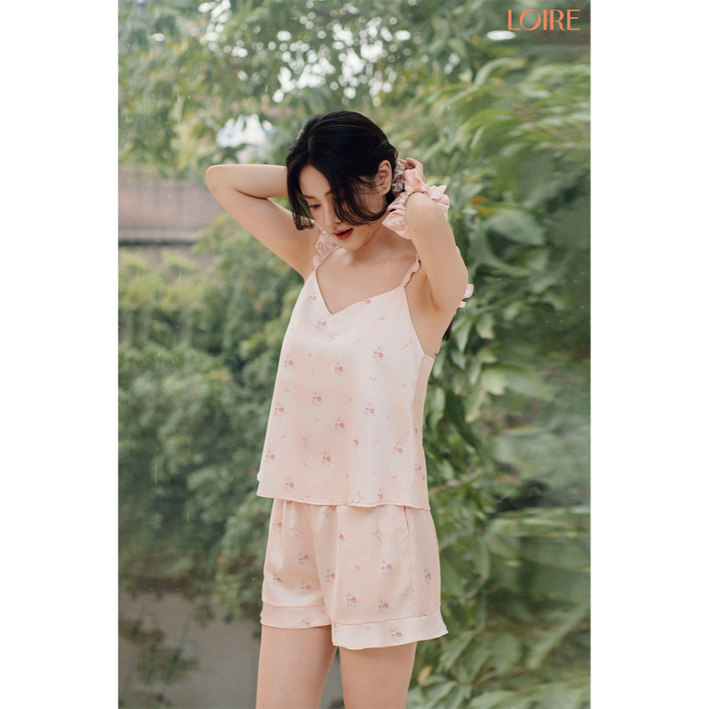 [8/3] Bộ Ngủ Nữ Loire FDMN260355 Lụa Pháp Hoa Nhí