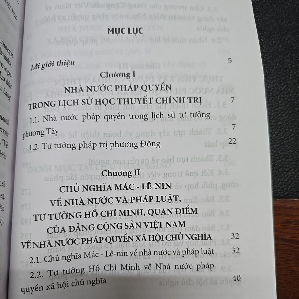 Sách - Xây dựng và hoàn thiện nhà nước pháp quyền xã hội chủ nghĩa (NXB Tư Pháp)