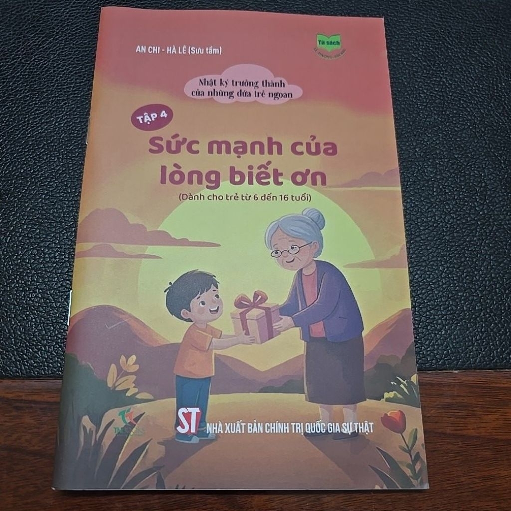 Sách - Nhật ký trưởng thành của những đứa trẻ ngoan (Bộ 10 cuốn)
