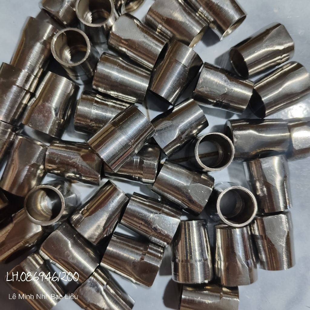 Tán đuôi chân vịt ren 16mm 14mm inox 304