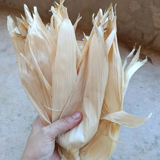 VÒ BẮP NGÔ KHÔ – TRANG TRÍ MỘC MẠC, TỰ NHIÊN