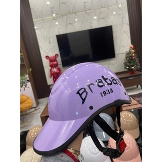Mẫu mới mũ bảo hiểm kết Brabas có khoét sau - Với kết cấu chắc chắn dựa trên lớp Sơn phủ Nhũ thời trang