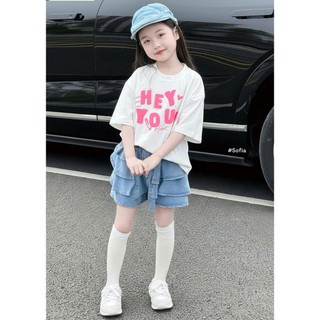 [B&G] Sét bộ áo thun form rộng tay lở kèm quần jean đùi cá tính năng động cho bé gái đi học đi chơi