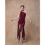 Trang phục khiêu vũ Jazz, váy dài đính sequin bạc, cổ yếm, thiết kế trễ vai, trang phục tập luyện.