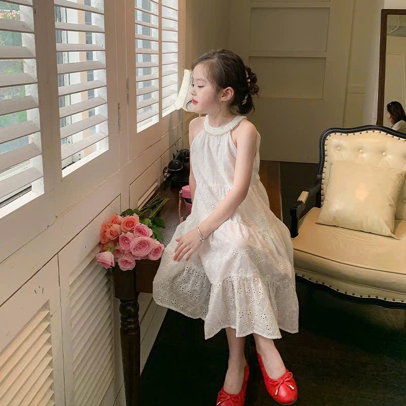 Váy thêu hoa dáng dài maxi form rộng thoải mái, đầm yếm vải thô cao cấp phong cách Hàn Quốc mẹ bé diện hè đi biển