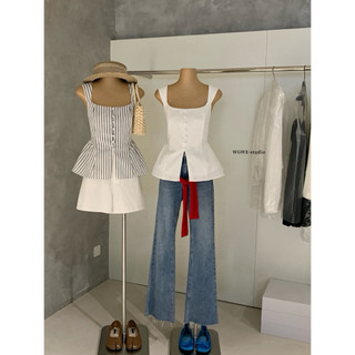 𝐏𝐡𝐢𝐞𝐧 𝐖𝐆𝐖𝐄 | (Sẵn) w8921 Áo 2 Dây Thô Vạt Xẻ Peplum Lưng Chun