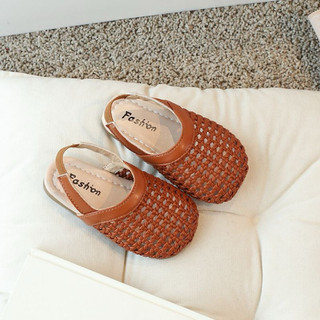 Sục rọ mềm mại thoáng khí thiết kế chun sau cho bé gái