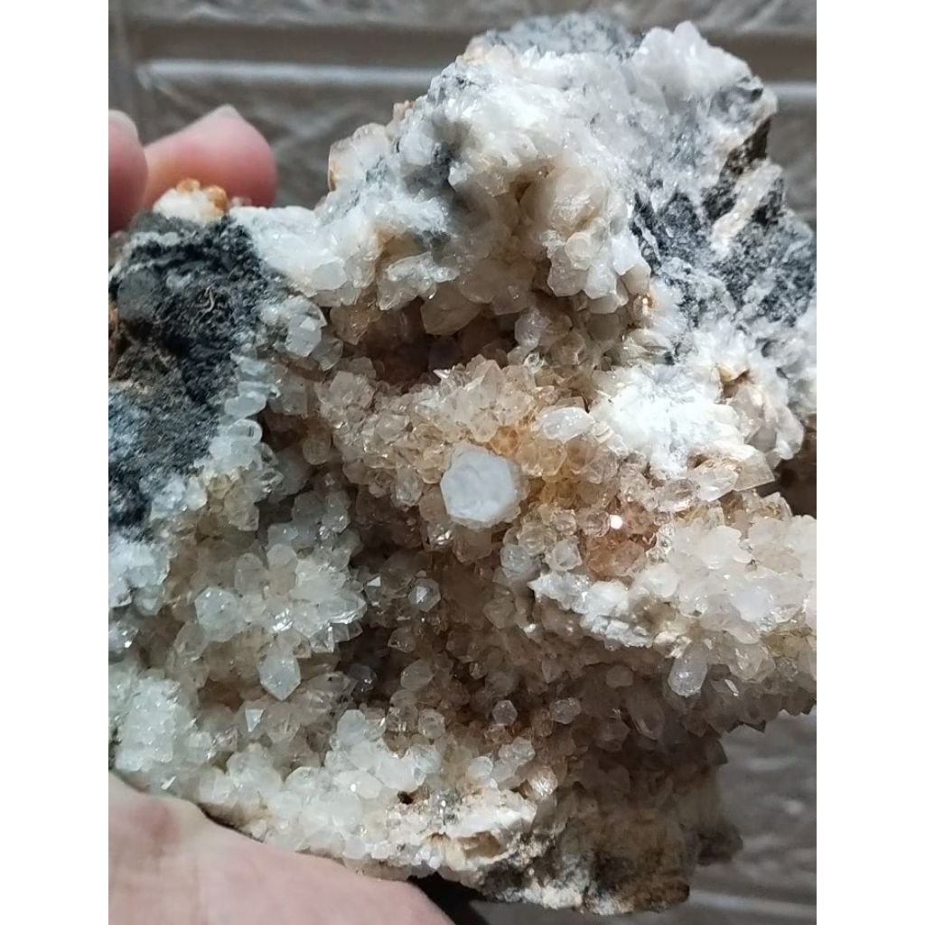 thạch anh thiên nhiên 800g