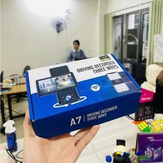 Camera hành trình ô tô 4TAXIPRO 3 mắt nhỏ gọn Ghi hình trước trong và sau Phân giải 2K Kết nối điện thoại Bảo hành 1 năm