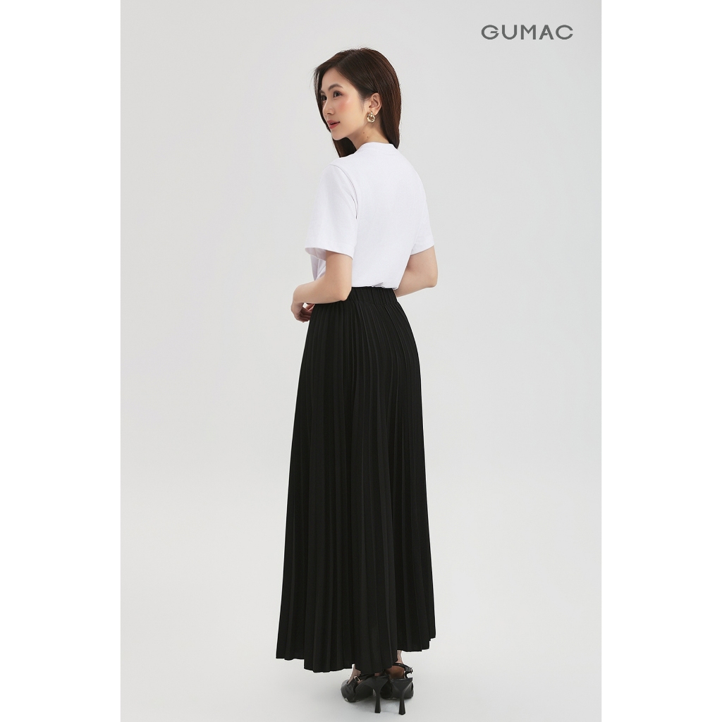 Áo thun GUMAC form suông cơ bản có in chữ ở thân trước  ATF12027