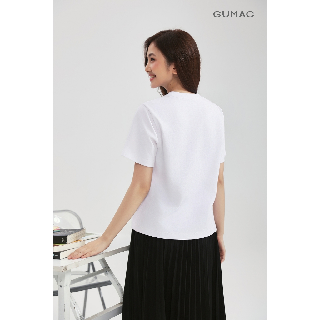 Áo thun GUMAC form suông cơ bản có in chữ ở thân trước  ATF12027