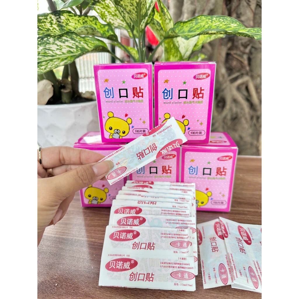hộp 100 miếng băng cá nhân cute