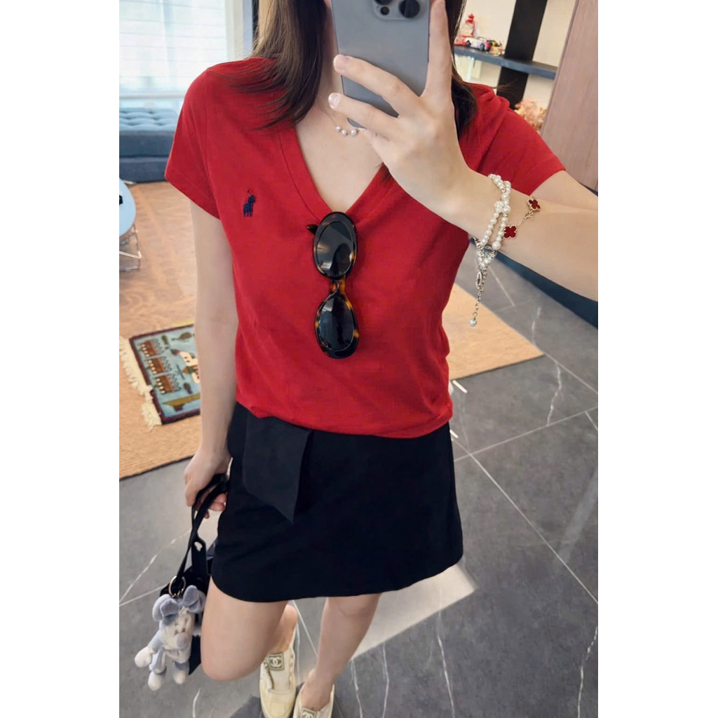 Linh Moon Áo thun nữ cổ tim đỏ thêu logo ngựa form ôm nhẹ chất cotton 4C Kèm Ảnh Thật