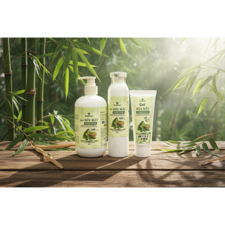GEL RỬA MẶT THIÊN NHIÊN CHIẾT XUẤT TỪ KHỔ QUA VÀ TINH CHẤT TRÀ XANH MẸ KEN (250ml)