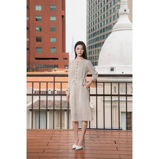 SWANLAKE | Váy Đầm Nữ Suông Cổ Tròn Cài Nút Tay Lỡ Vải Linen Dây Thắt Eo Công Sở Thanh Lịch D13306
