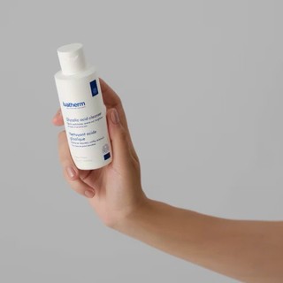 Sữa Rửa Mặt Giúp Làm Sạch Sâu Và Sáng Da Ivatherm Glycolic Acid Cleanser