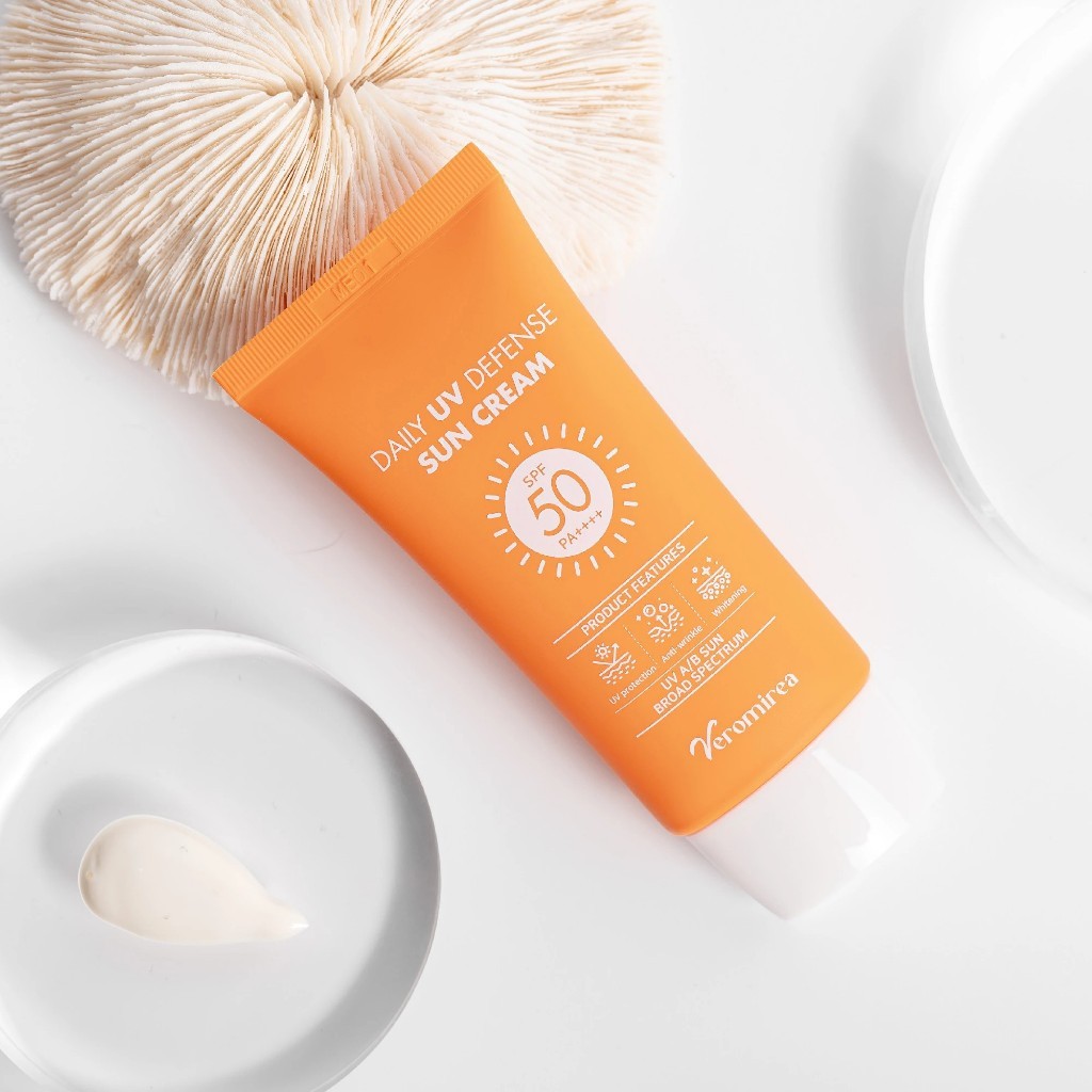 Kem chống nắng Namirea nâng tone SPF50+/PA++++ 50ml