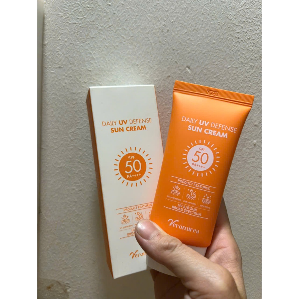 Kem chống nắng Namirea nâng tone SPF50+/PA++++ 50ml
