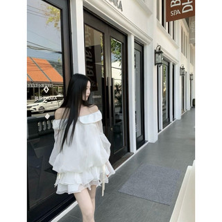 Đầm voan trắng trễ vai dáng suông vạt bèo nhún hack dáng sang chảnh