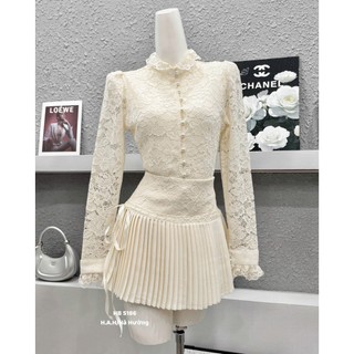 Set áo ren cao cấp mix chân váy xếp ly màu kem nhẹ nhàng phong cách tiểu thư xinh đẹp rạng rỡ đẹp - Baotrang.clothes
