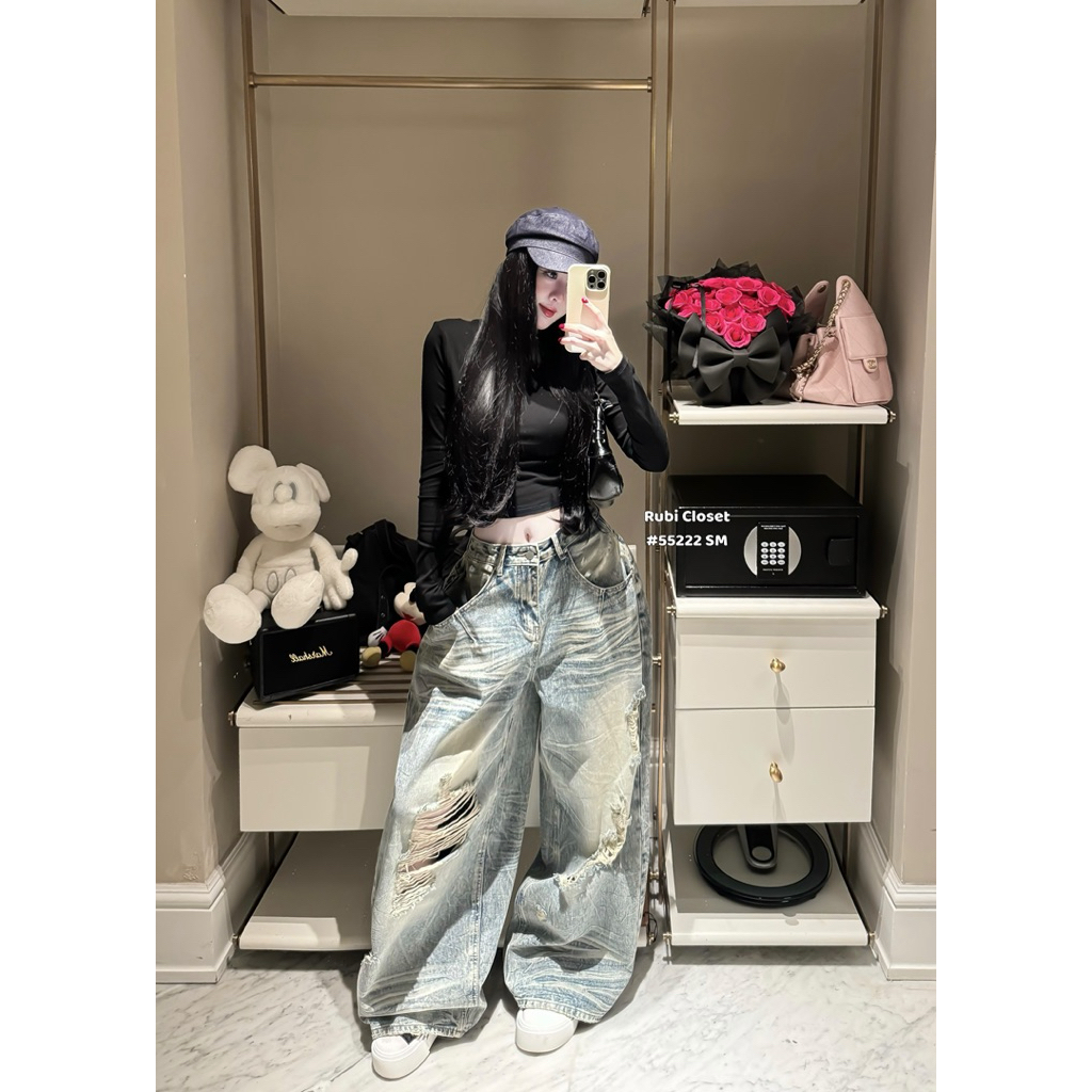 Quần jeans suông mài rách