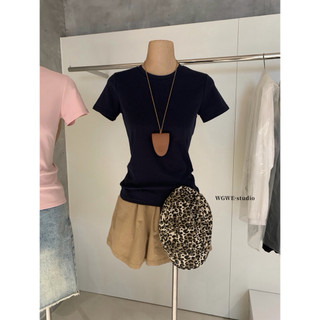 𝐏𝐡𝐢𝐞𝐧 𝐖𝐆𝐖𝐄 | (Sẵn) w8539 Áo Thun Co Dãn Cổ Tròn Fit Dáng Cộc Tay
