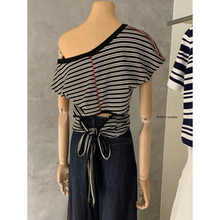 𝐏𝐡𝐢𝐞𝐧 𝐖𝐆𝐖𝐄 | (Sẵn) w8627 Áo Trễ Lệch Vai Mongtoghi Buộc Lưng