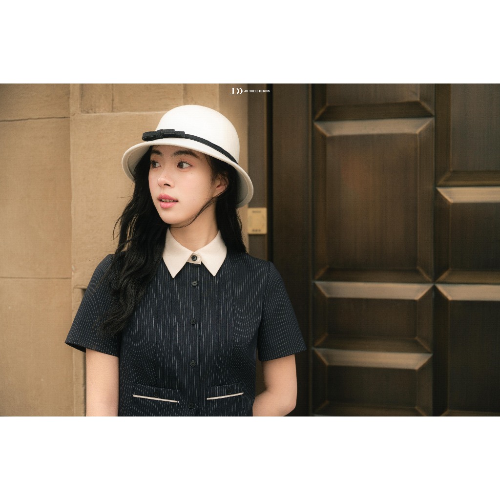 Set Áo Cổ Đức Croptop 2T18.2601, Chân Váy A-line 2 Túi Ốp 4S08.2601. Set Đồ Nữ Thiết Kế Preppy Set Công Sở Thanh Lịch JM