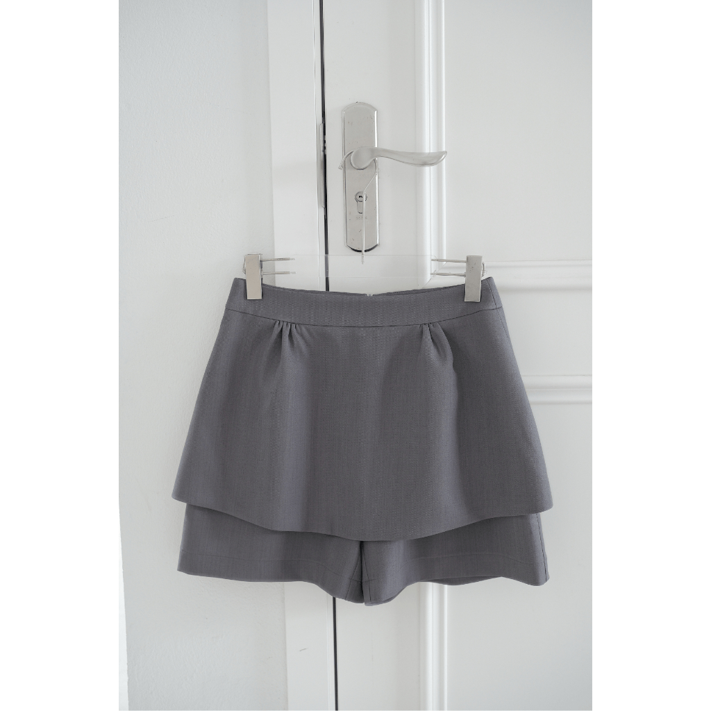 LÀ EM | Quần váy Tóc Tiên (Coma Berenices) - Quần váy chất liệu Viscose Twill mặc xuân hè