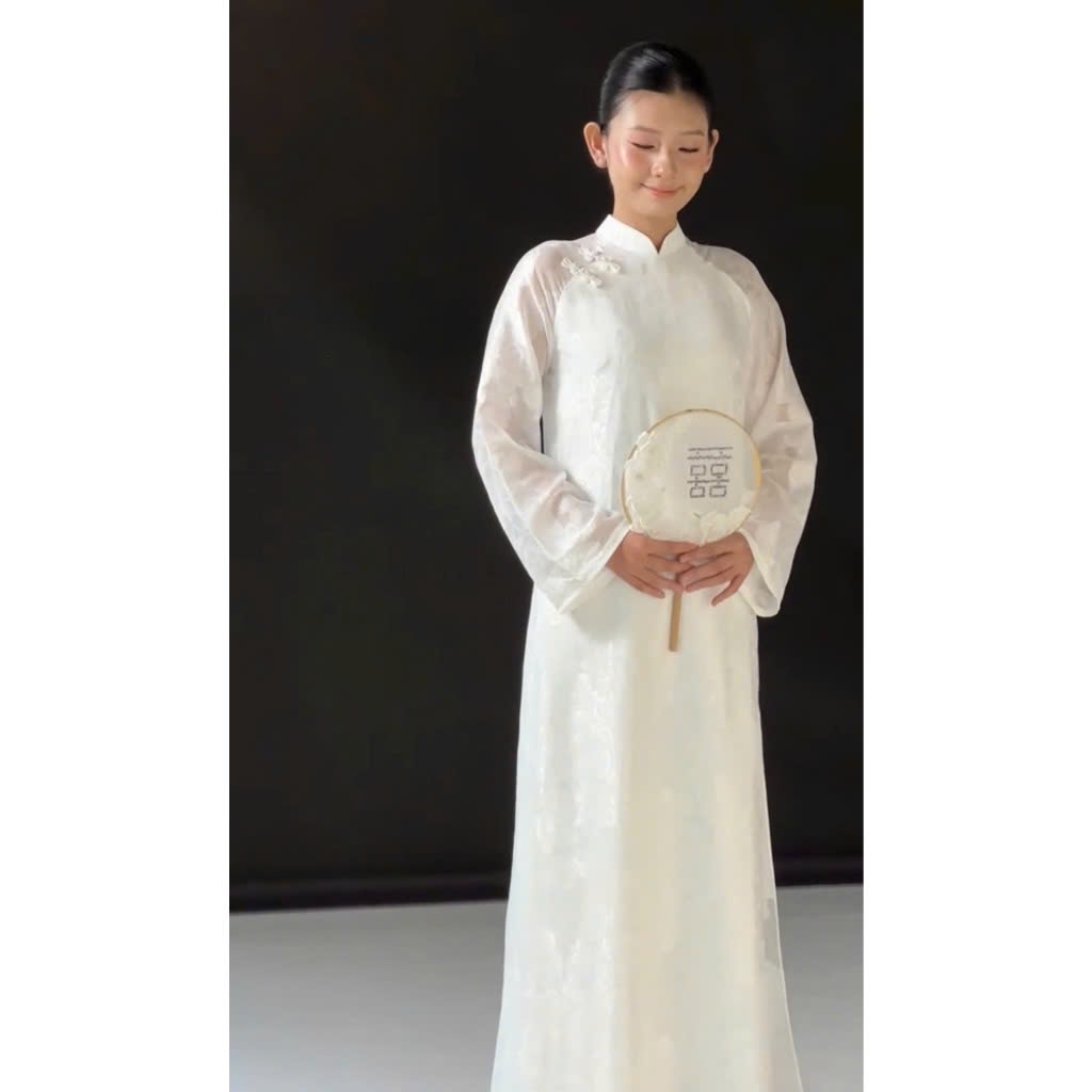 Áo Dài Trắng Kết Hoa Thủ Công Cao Cấp Áo Dài GấmHoa Chìm Tay Lỡ Phối Nơ Xinh  Sang Trọng Thiết Kế Dáng Xưa T1585G