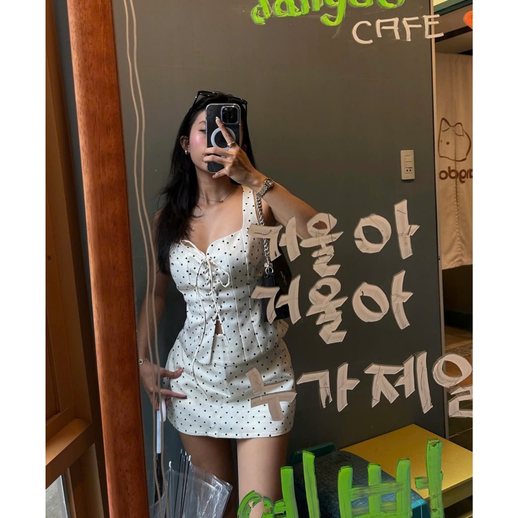 Set Áo 2 Dây Cúp Ngực Đan Dây Chấm Bi Chiết Eo Kèm Chân Váy Mini Skirt Cá Tinh SAN Clothings - P182