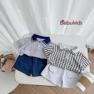 Set polo cộc tay họa tiết kẻ phối tag Bebukids chất liệu cotton thông thoáng cho bé trai 8-21kg